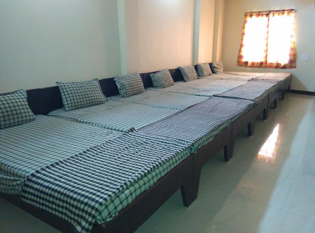 Mansarovar Guest House Ujjain Exterior photo