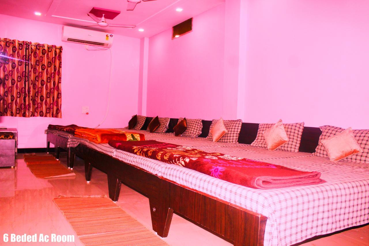 Mansarovar Guest House Ujjain Exterior photo